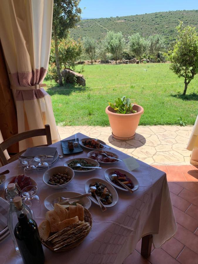 Agriturismo B&B Casteldoria Santa Maria  Luaran gambar