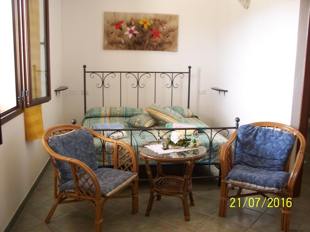 Agriturismo B&B Casteldoria Santa Maria  Luaran gambar
